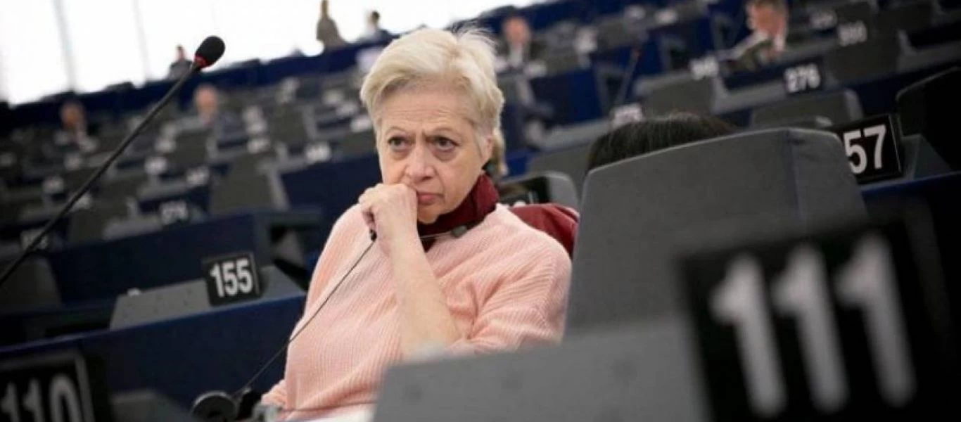 ΑΚΚΕΛ: Η αζέρικη χούντα του Αλίγιεβ εξέδωσε ένταλμα σύλληψης της Κύπριας αγωνίστριας πολιτικού Δρ. Ελένης Θεοχάρους